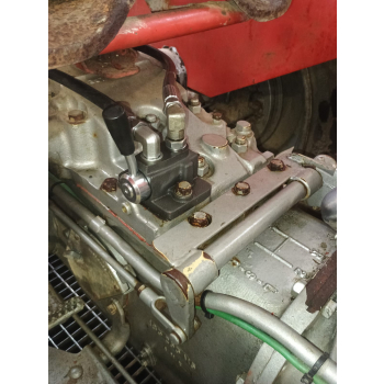 Zawór hydrauliczny dodatkowy 2 sekcyjny (płaska góra 2xwyjścia 1xpowrót 3/8